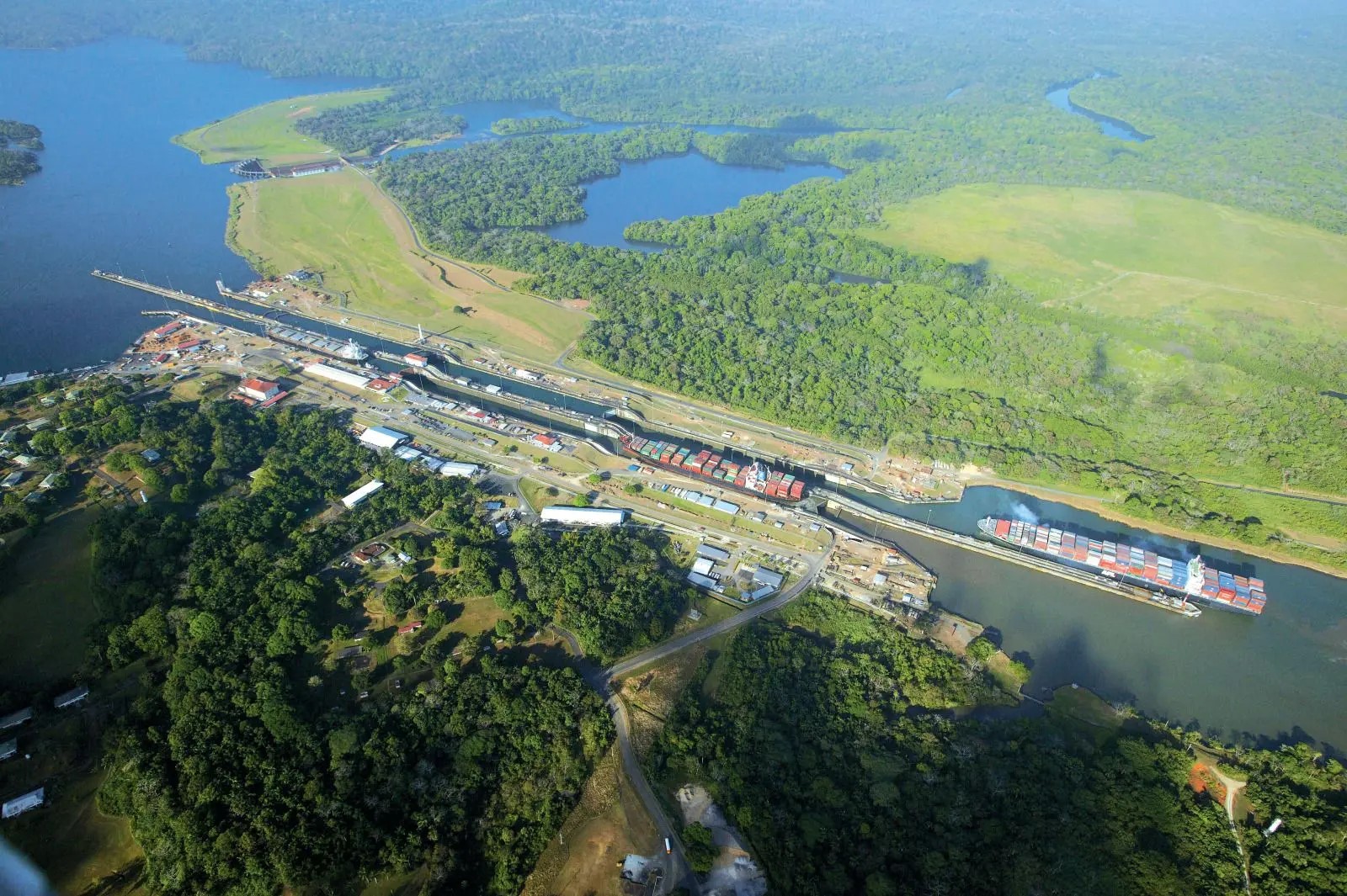 Media for Pacific Thermal Anomalies and Panama Canal Transit Constraints